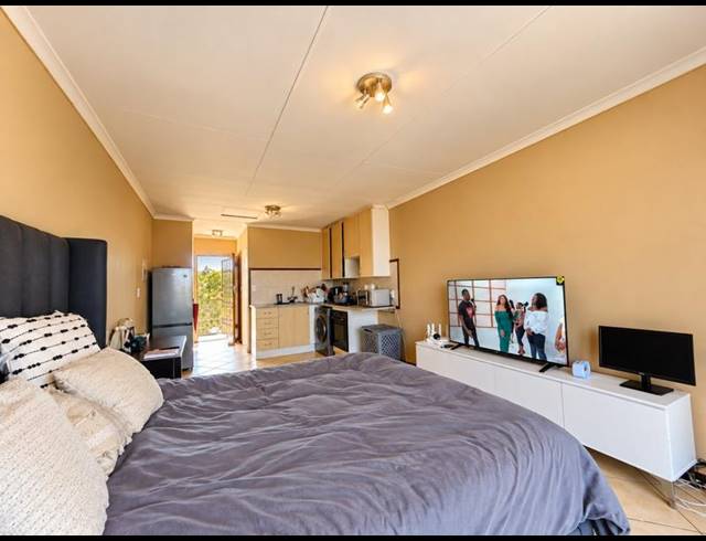 1 BEDROOM APARTMENT FOR SALE IN WONDERPARK ESTATE